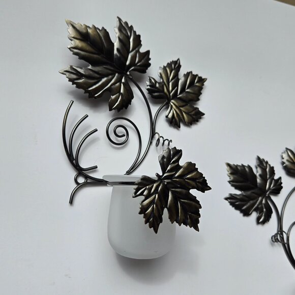 Vintage PartyLite Antique Grape Leaf Sconce Wall Candle Holders Set of 2 - Picture 3 of 7